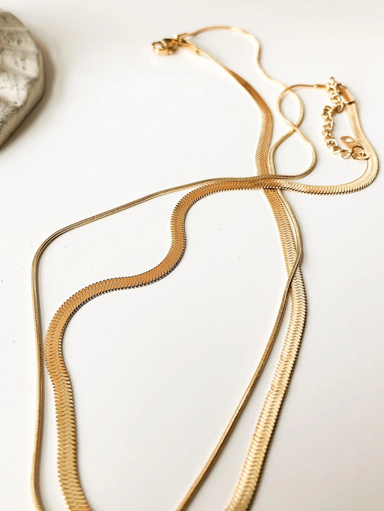 Jean 18K Gold Non-Tarnish Layered Flat Snake Chain Necklace
