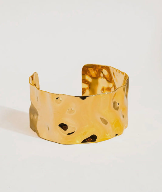 Baiser 18K Gold Non-Tarnish Glam Bold Bangle